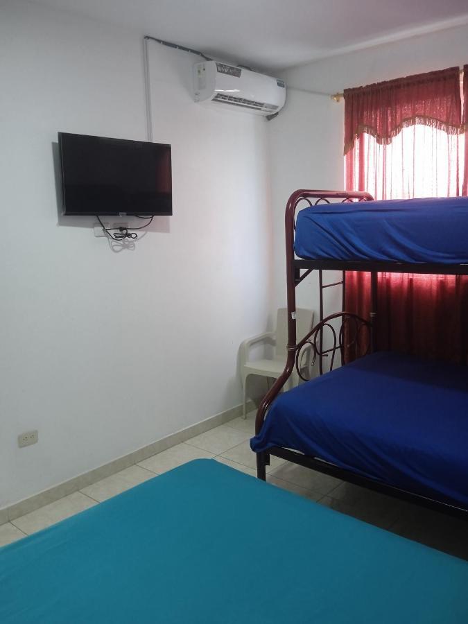 Hostal Playa Imperial Манта Екстер'єр фото