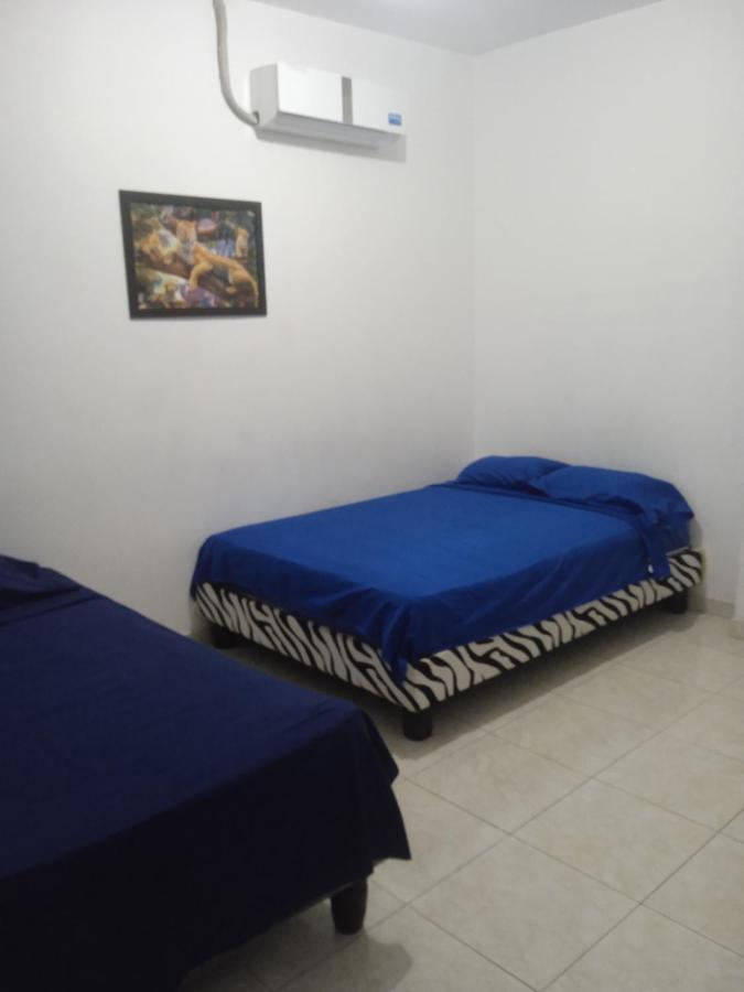 Hostal Playa Imperial Манта Екстер'єр фото